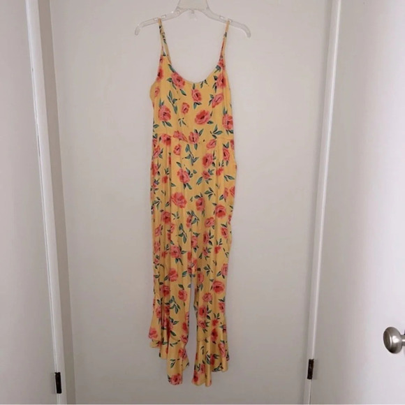 Billabong Yellow Floral Jumpsuit Boho Festival Whimsical Sleeveless Size Medium - Picture 4 of 17